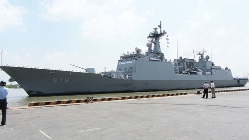 RoK warship visits Ho Chi Minh City  - ảnh 1